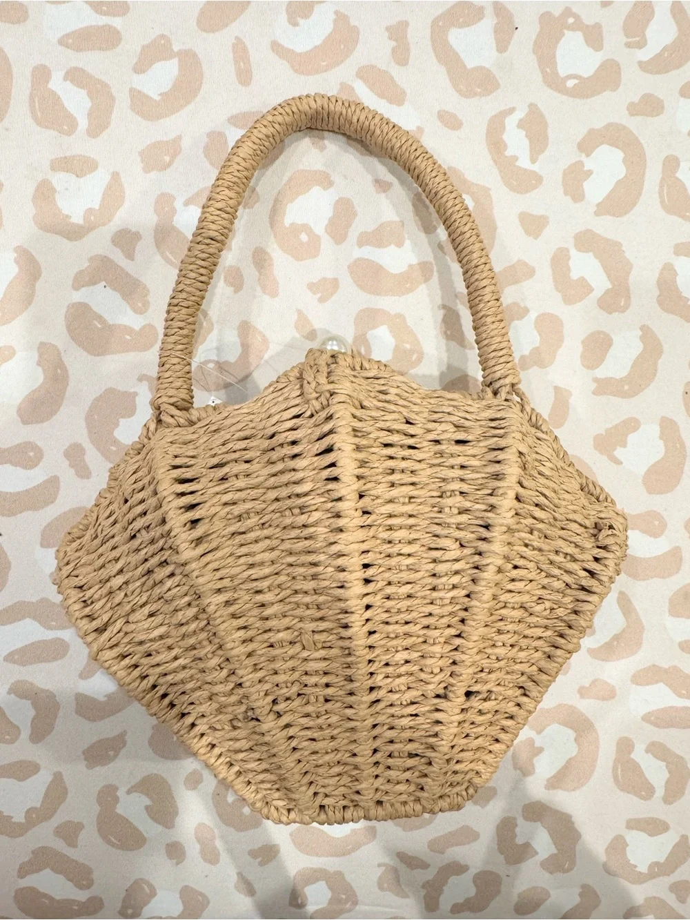 Woven Raffia Basket Handbag Pearl Clasp Coastal Resort Summer Purse